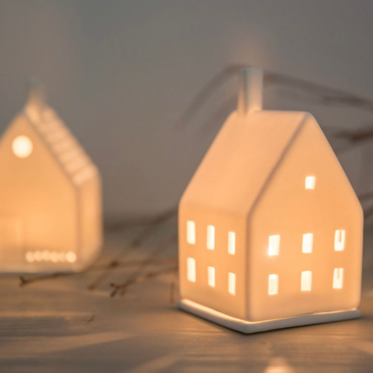 Porcelain Tealight House White Small with Chimney